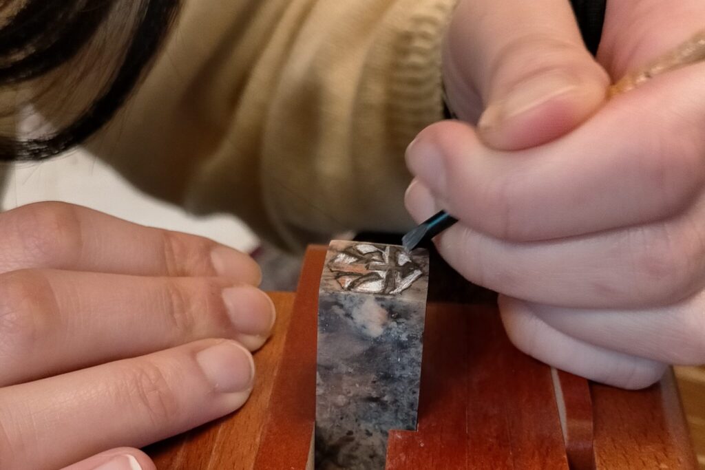 gravure de sceaux japonais