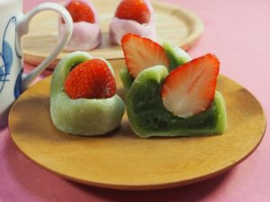 mochi daifuku ichigo pâtisserie japonaise matcha